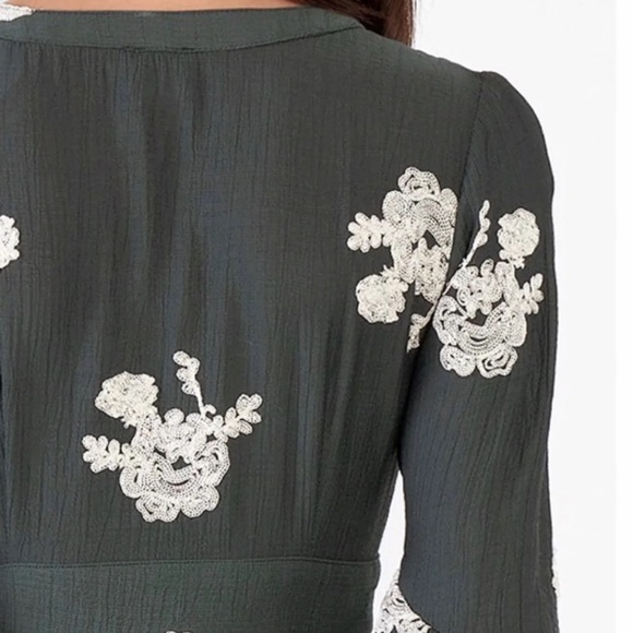 NWT Sadie & Sage Teal Floral Embroidered Dress - Picture 3 of 5